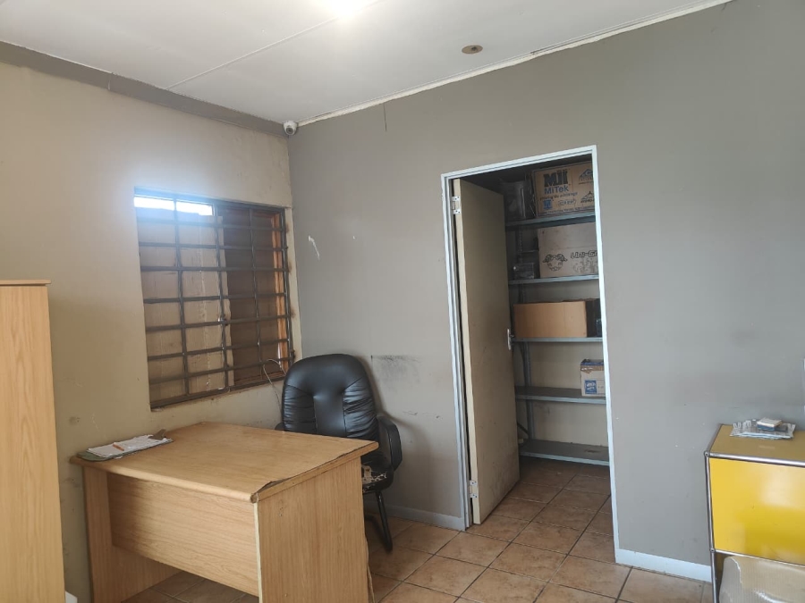 3 Bedroom Property for Sale in Raslouw A H Gauteng