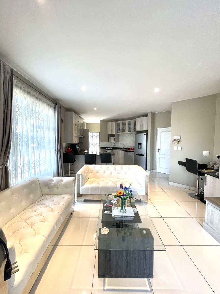 2 Bedroom Property for Sale in Rivonia Gauteng
