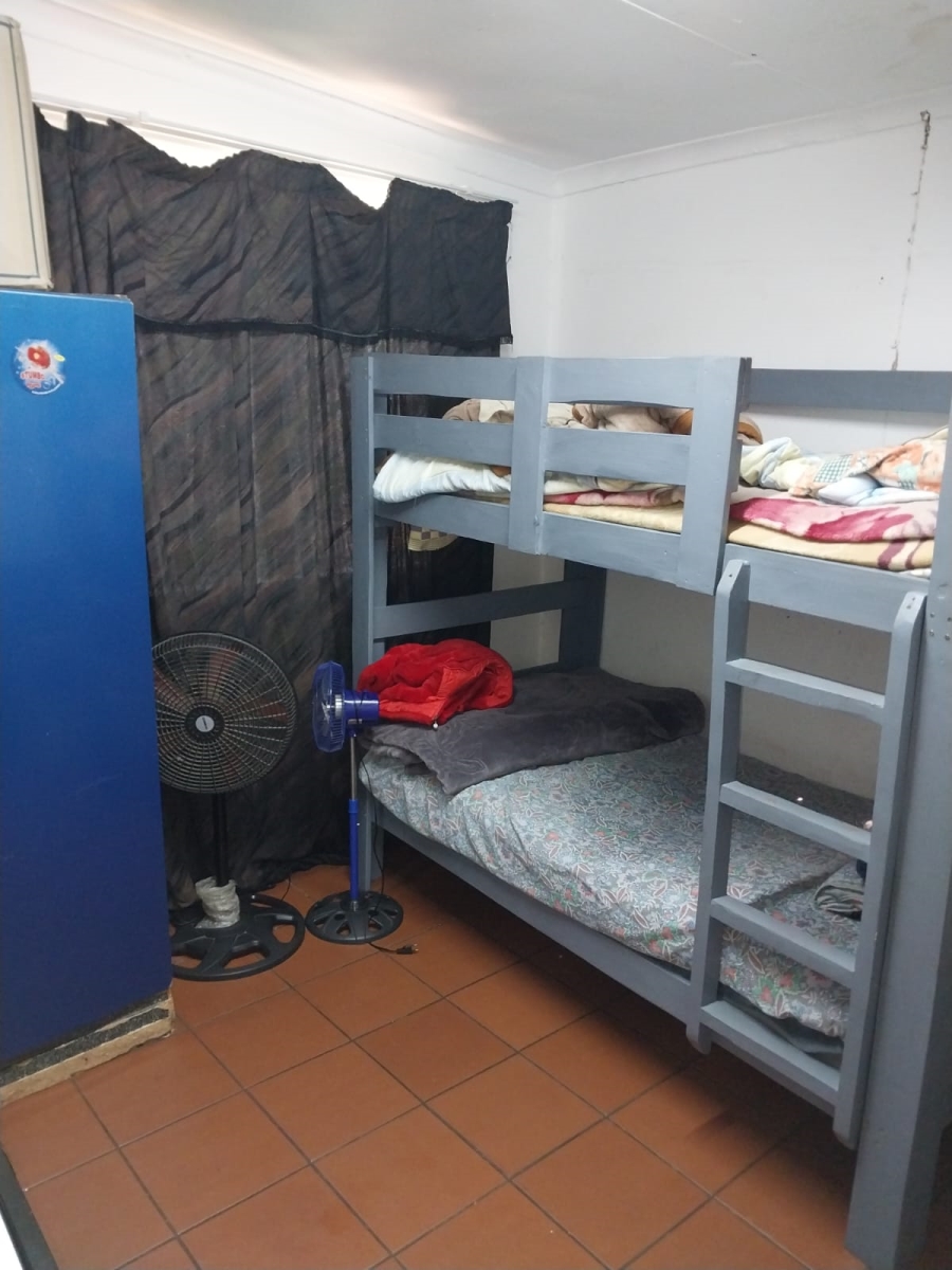 4 Bedroom Property for Sale in Laudium Gauteng