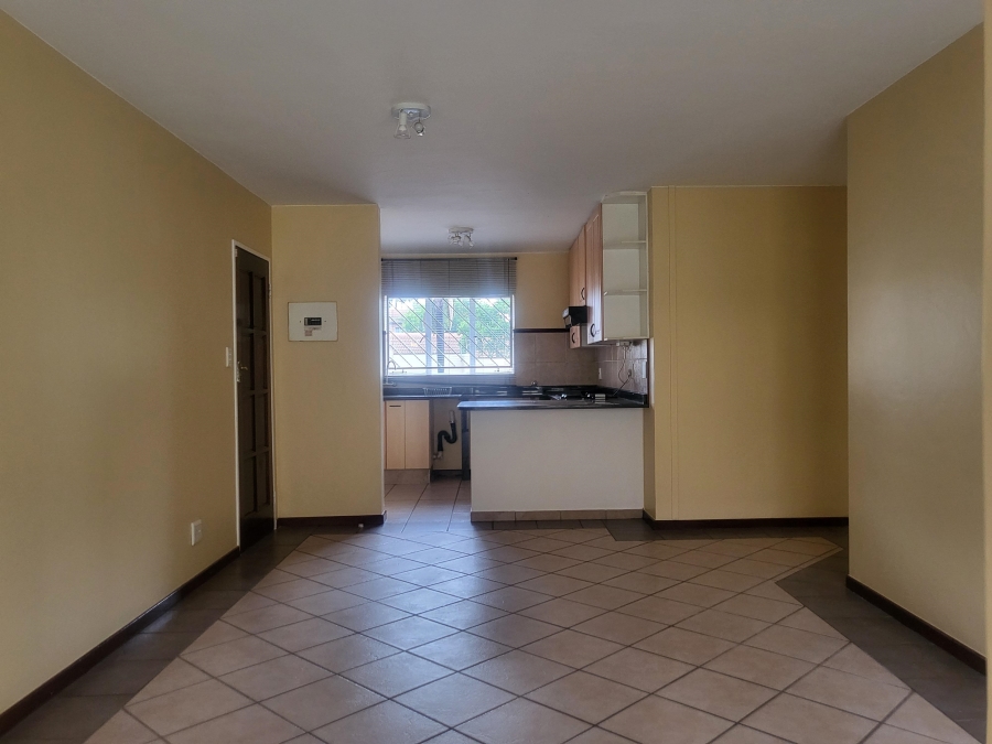 3 Bedroom Property for Sale in Die Hoewes Gauteng