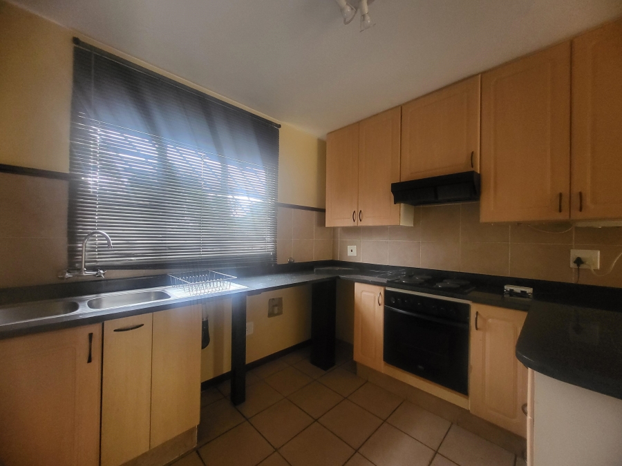 3 Bedroom Property for Sale in Die Hoewes Gauteng