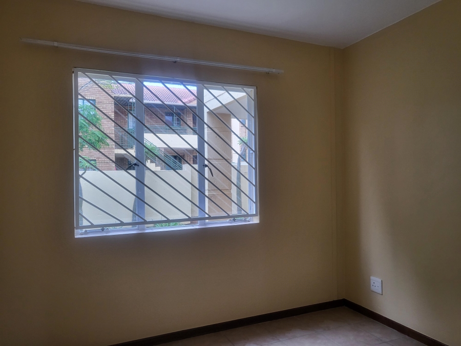 3 Bedroom Property for Sale in Die Hoewes Gauteng