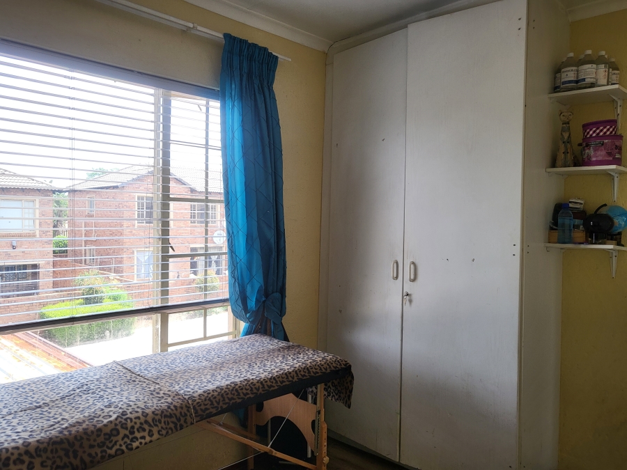 3 Bedroom Property for Sale in Heuwelsig Estate Gauteng