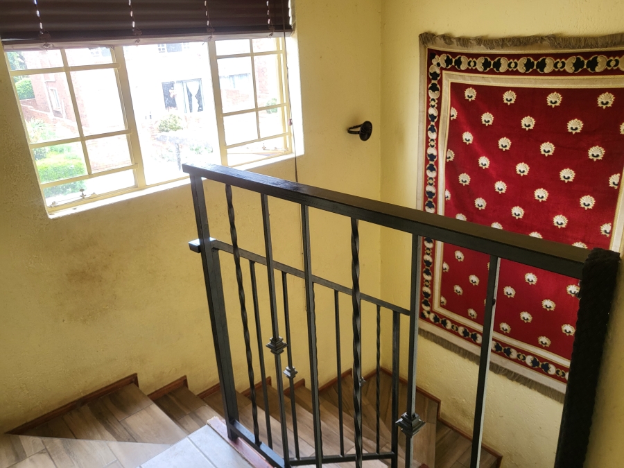 3 Bedroom Property for Sale in Heuwelsig Estate Gauteng