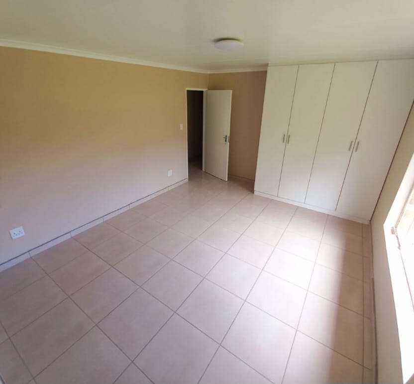 4 Bedroom Property for Sale in Suiderberg Gauteng