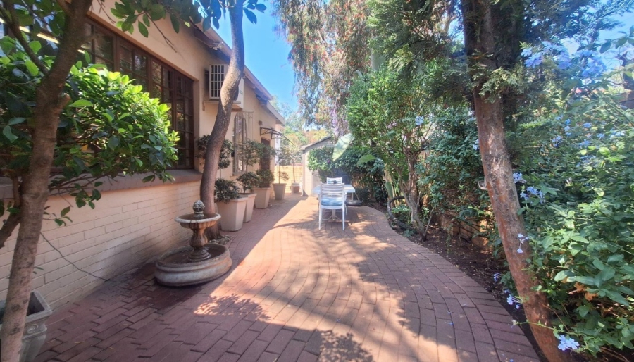 9 Bedroom Property for Sale in Sunnyside Gauteng