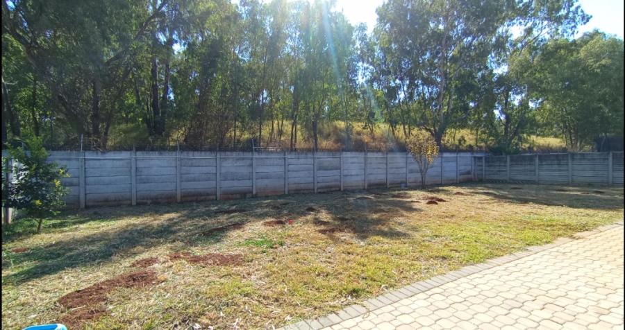 3 Bedroom Property for Sale in Clayville Gauteng