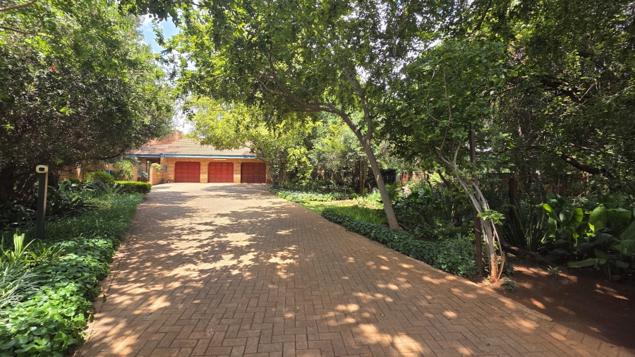 4 Bedroom Property for Sale in Raslouw A H Gauteng