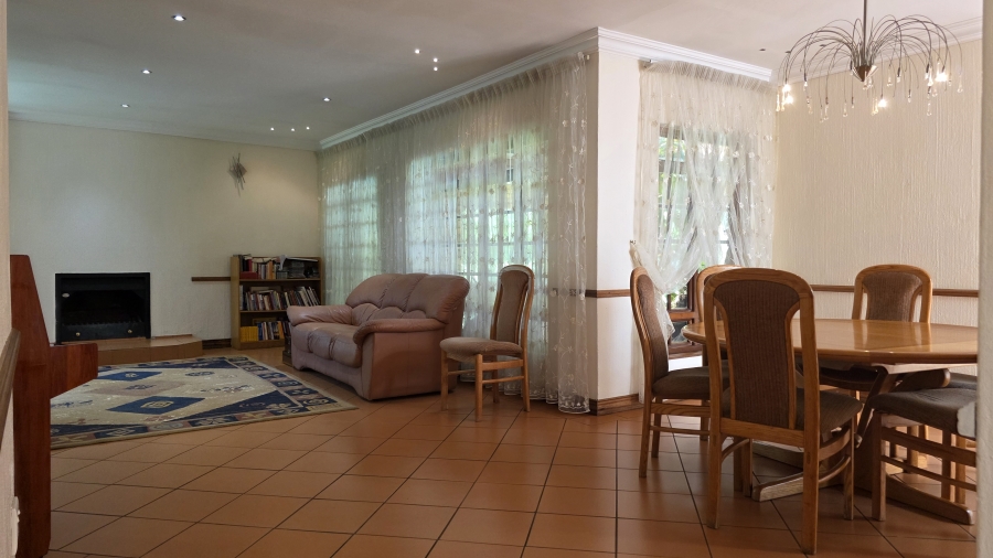 4 Bedroom Property for Sale in Raslouw A H Gauteng