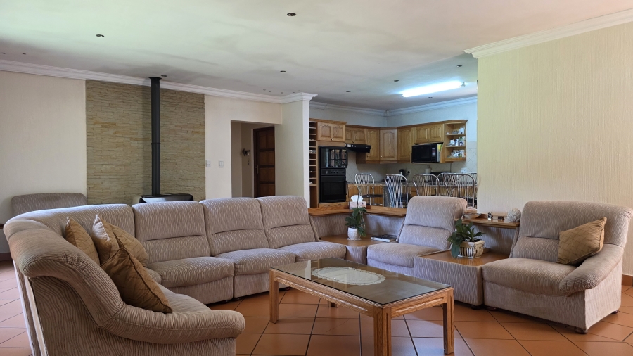 4 Bedroom Property for Sale in Raslouw A H Gauteng