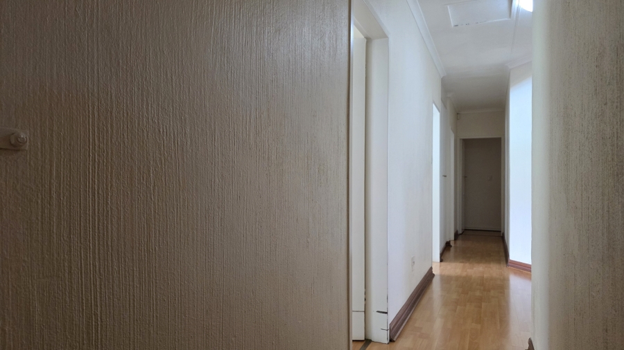 4 Bedroom Property for Sale in Raslouw A H Gauteng