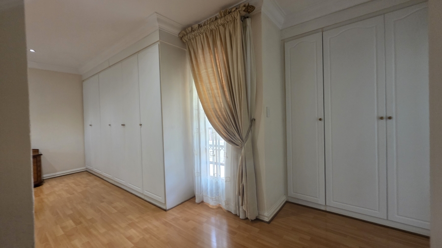 4 Bedroom Property for Sale in Raslouw A H Gauteng