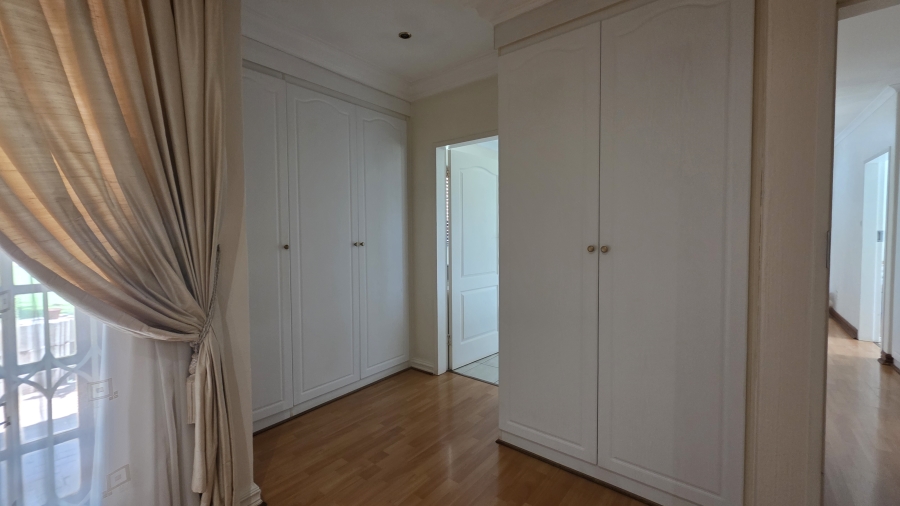 4 Bedroom Property for Sale in Raslouw A H Gauteng