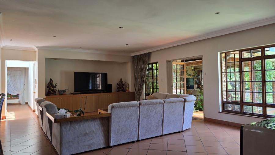4 Bedroom Property for Sale in Raslouw A H Gauteng