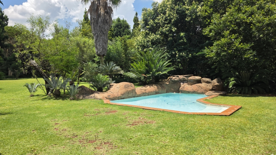4 Bedroom Property for Sale in Raslouw A H Gauteng