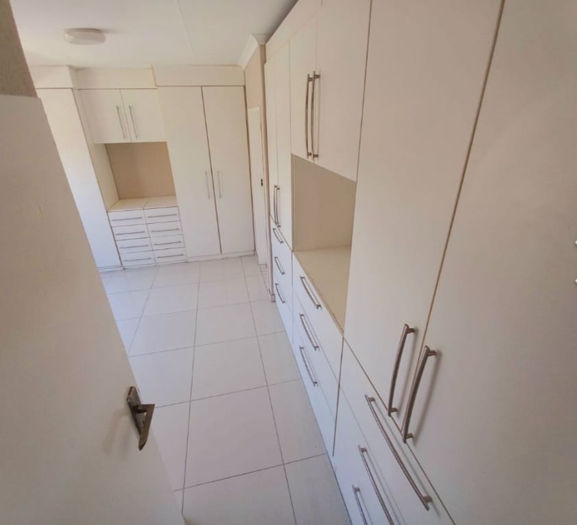 4 Bedroom Property for Sale in Danville Gauteng