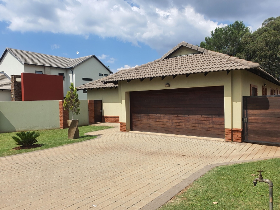 To Let 3 Bedroom Property for Rent in Raslouw Manor Gauteng