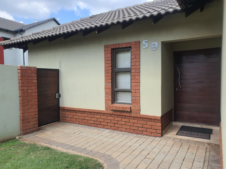 To Let 3 Bedroom Property for Rent in Raslouw Manor Gauteng