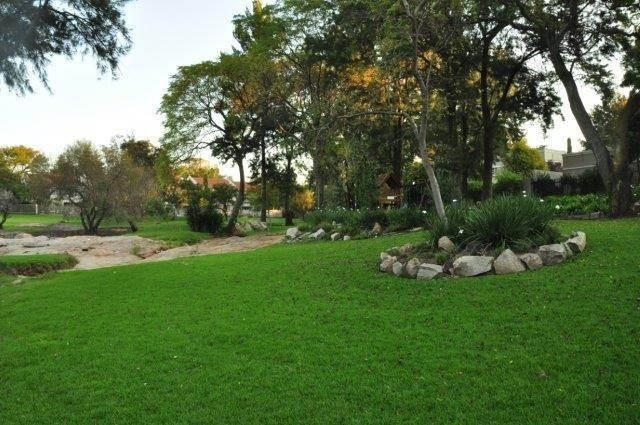 To Let 4 Bedroom Property for Rent in Rivonia Gauteng