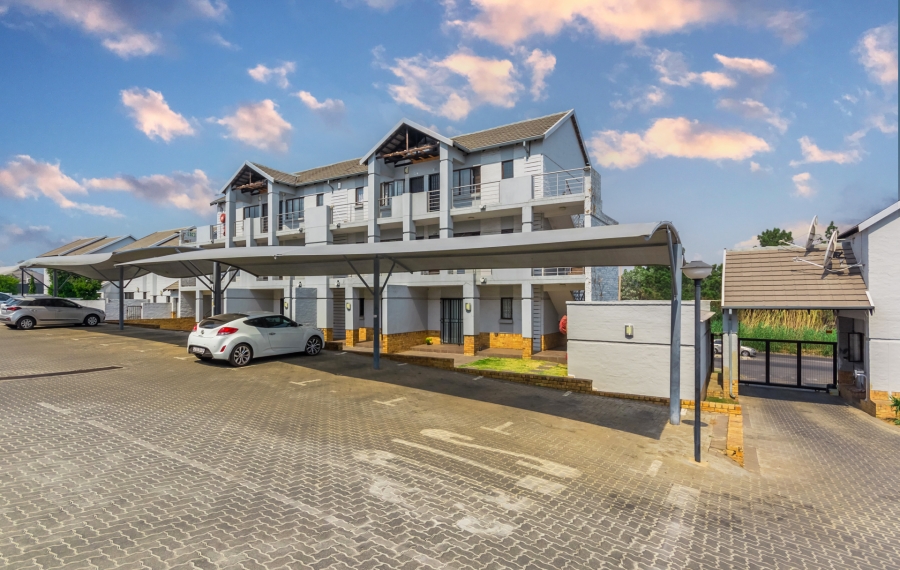 1 Bedroom Property for Sale in Halfway Gardens Gauteng