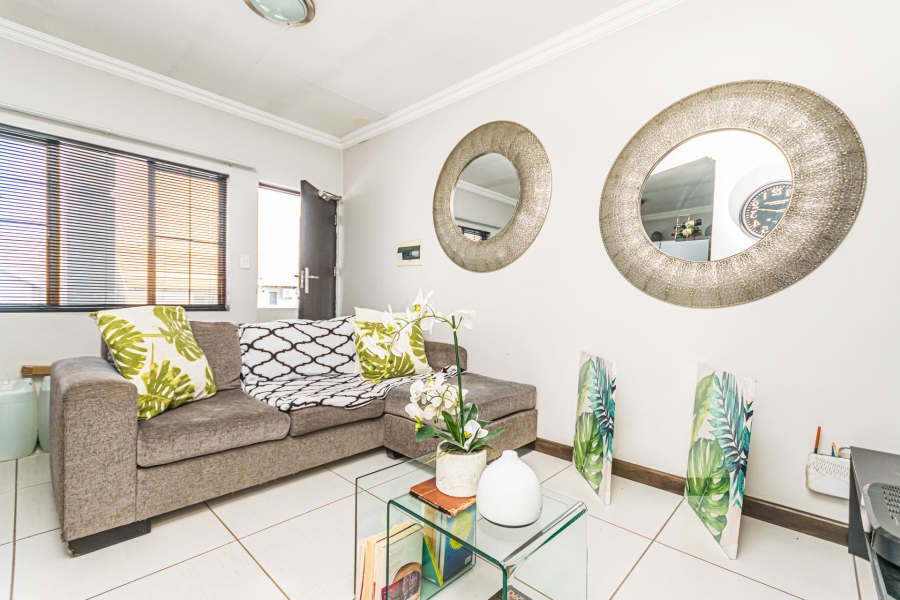 1 Bedroom Property for Sale in Halfway Gardens Gauteng