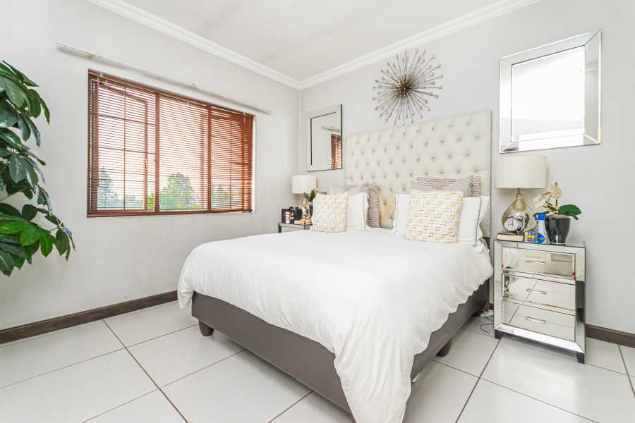 1 Bedroom Property for Sale in Halfway Gardens Gauteng