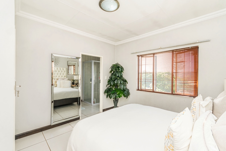 1 Bedroom Property for Sale in Halfway Gardens Gauteng