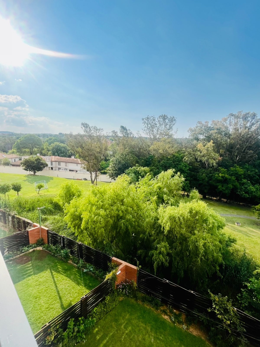 To Let 2 Bedroom Property for Rent in Kyalami Hills Gauteng