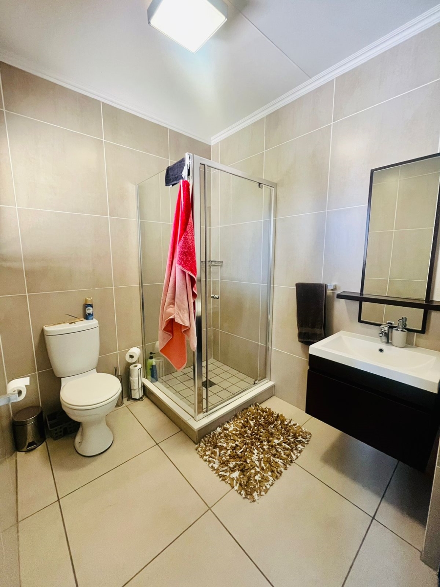 To Let 2 Bedroom Property for Rent in Kyalami Hills Gauteng