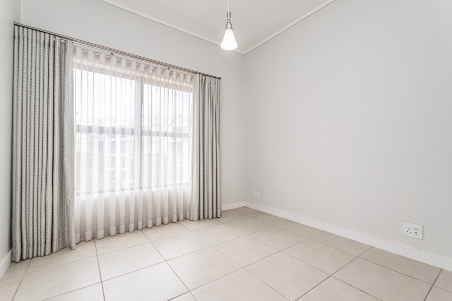 2 Bedroom Property for Sale in Linbro Park Gauteng