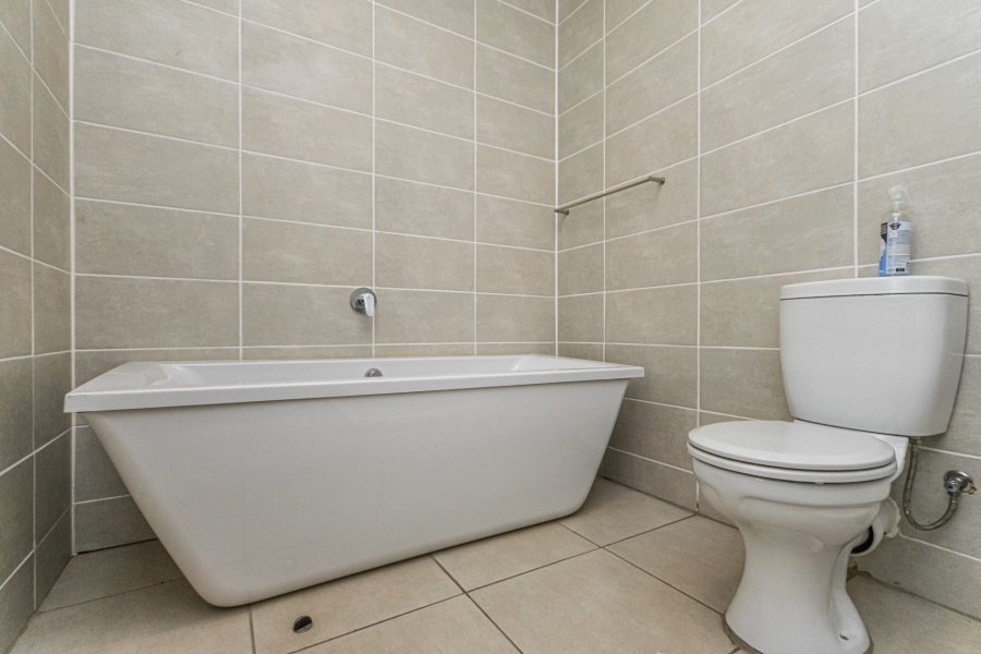 2 Bedroom Property for Sale in Linbro Park Gauteng