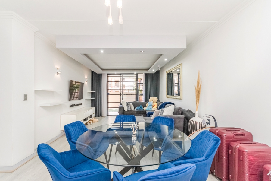 2 Bedroom Property for Sale in Morningside Gauteng