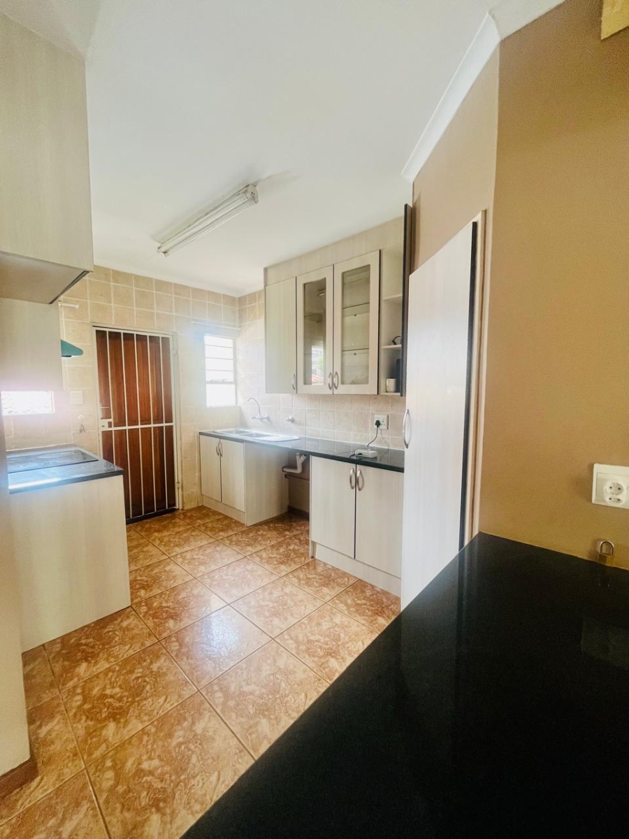 To Let 3 Bedroom Property for Rent in Halfway Gardens Gauteng