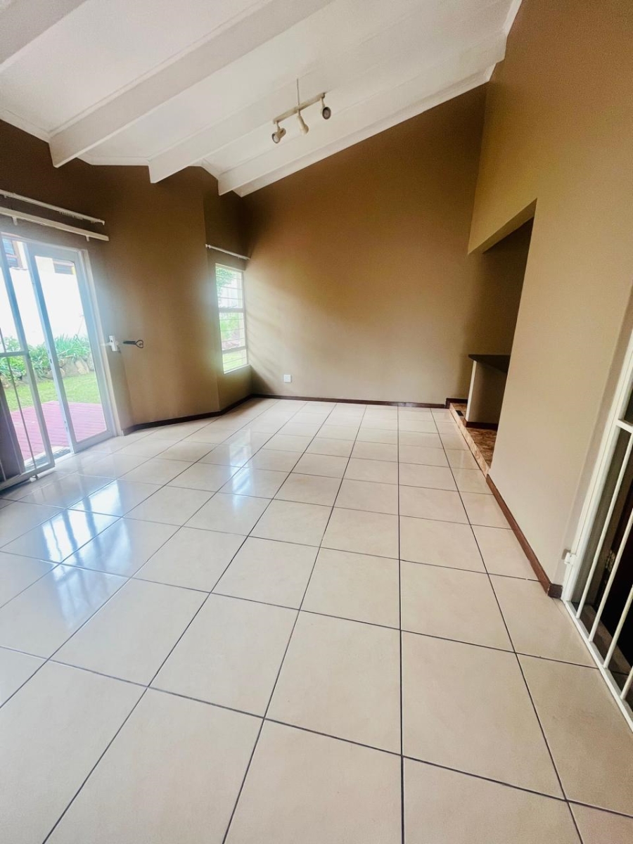 To Let 3 Bedroom Property for Rent in Halfway Gardens Gauteng