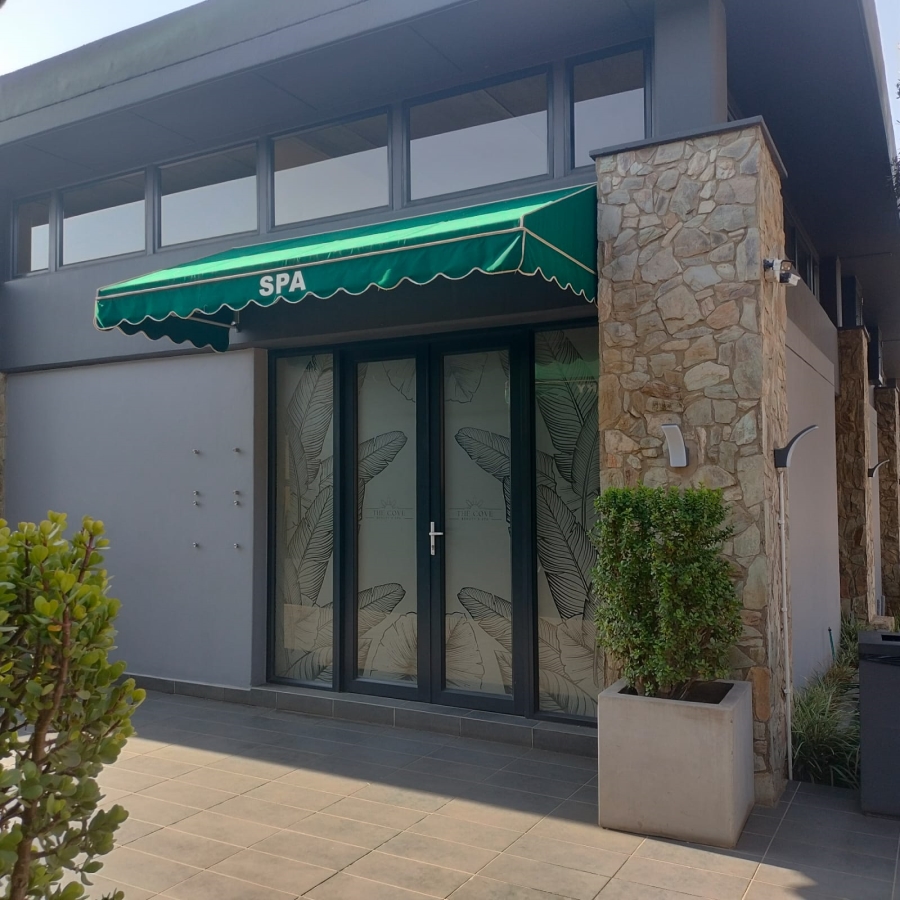 To Let 3 Bedroom Property for Rent in Modderfontein Gauteng