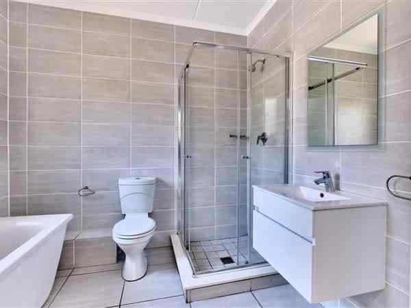 To Let 2 Bedroom Property for Rent in Waterfall Gauteng