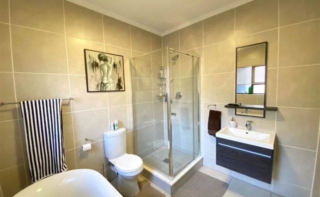 To Let 2 Bedroom Property for Rent in Modderfontein Gauteng