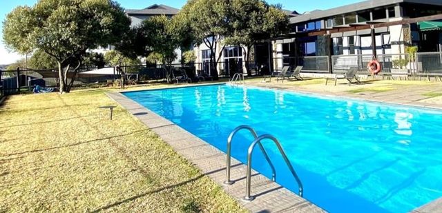 To Let 2 Bedroom Property for Rent in Modderfontein Gauteng