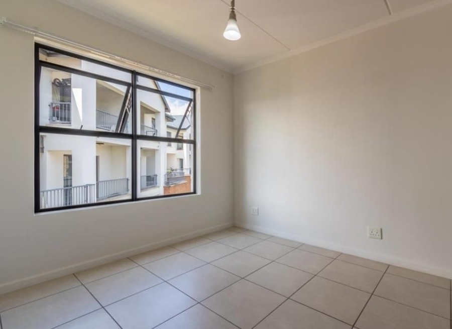 To Let 2 Bedroom Property for Rent in Olivedale Gauteng