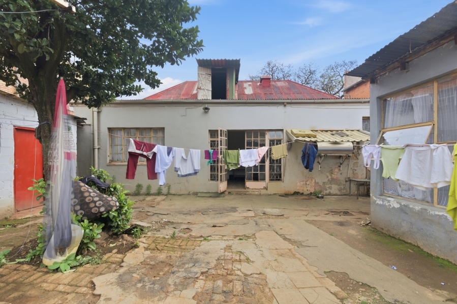 4 Bedroom Property for Sale in Bellevue East Gauteng