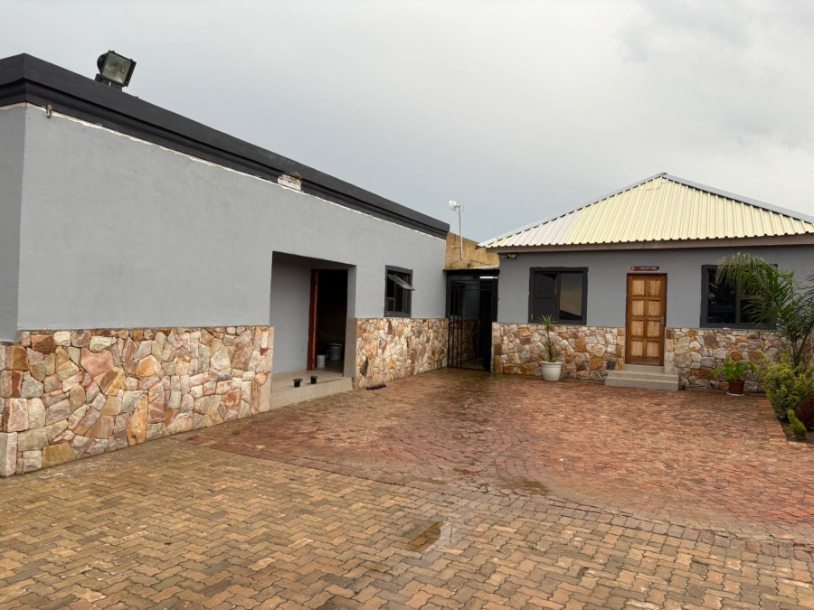 Commercial Property for Sale in Spaarwater Gauteng