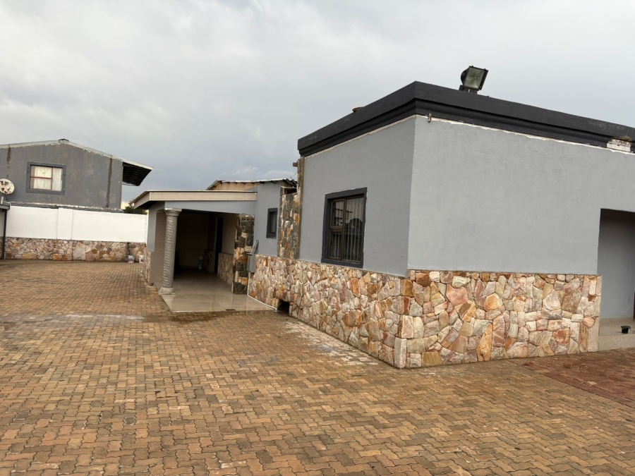 Commercial Property for Sale in Spaarwater Gauteng