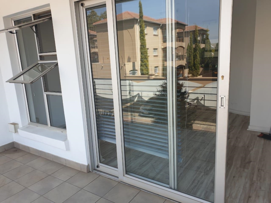 To Let 2 Bedroom Property for Rent in Killarney Gauteng