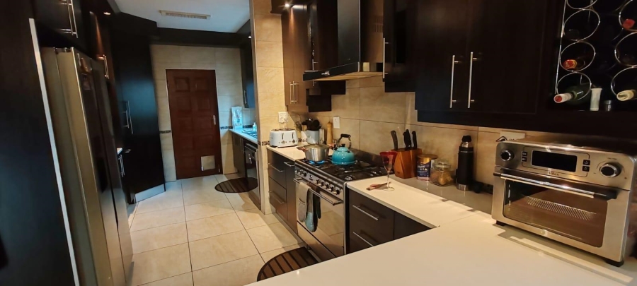 3 Bedroom Property for Sale in Glen Marais Gauteng