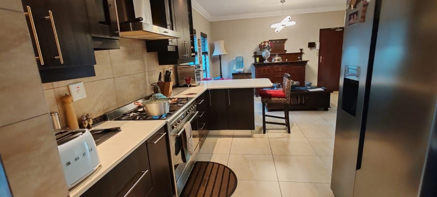 3 Bedroom Property for Sale in Glen Marais Gauteng