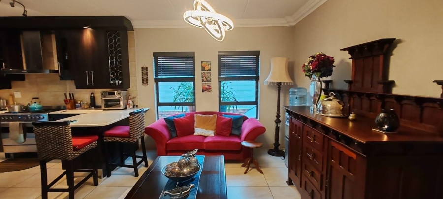 3 Bedroom Property for Sale in Glen Marais Gauteng