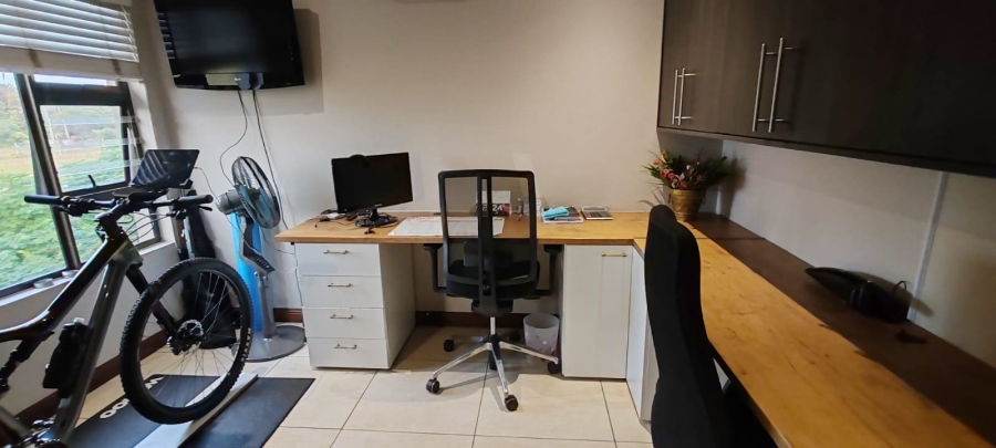3 Bedroom Property for Sale in Glen Marais Gauteng