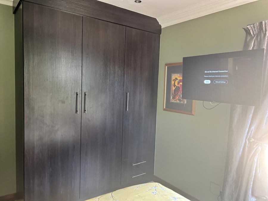 3 Bedroom Property for Sale in Glen Marais Gauteng