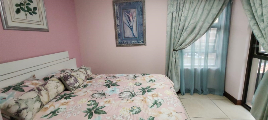 3 Bedroom Property for Sale in Glen Marais Gauteng