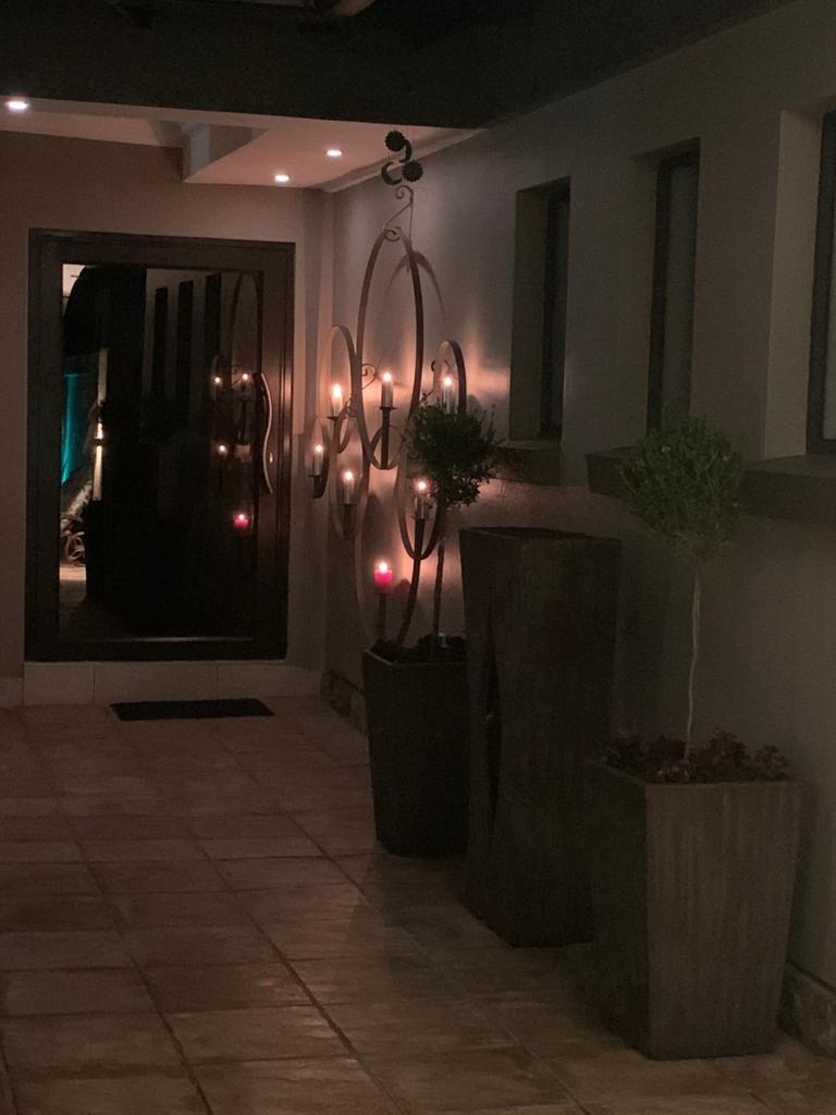 3 Bedroom Property for Sale in Glen Marais Gauteng